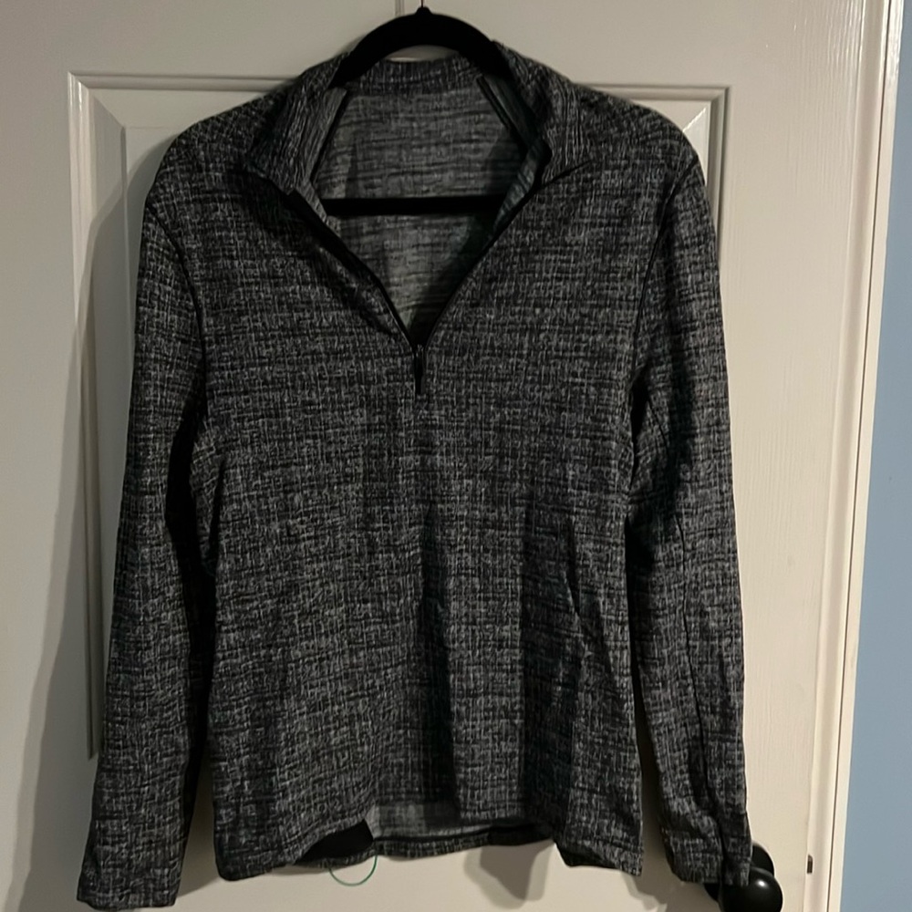 Lululemon half zip size XS